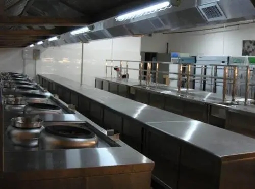 酒店每天怎么对铜仁不锈钢厨房设备进行保养?