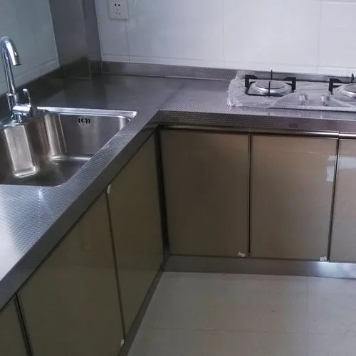 铜仁装修厨房对于不锈钢台面的误区